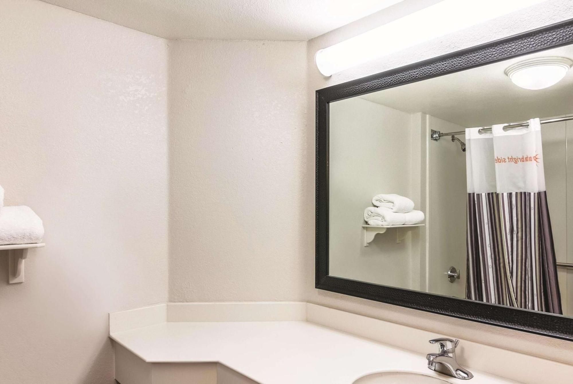 Deluxe Double Room Two Double Beds Non-Smoking