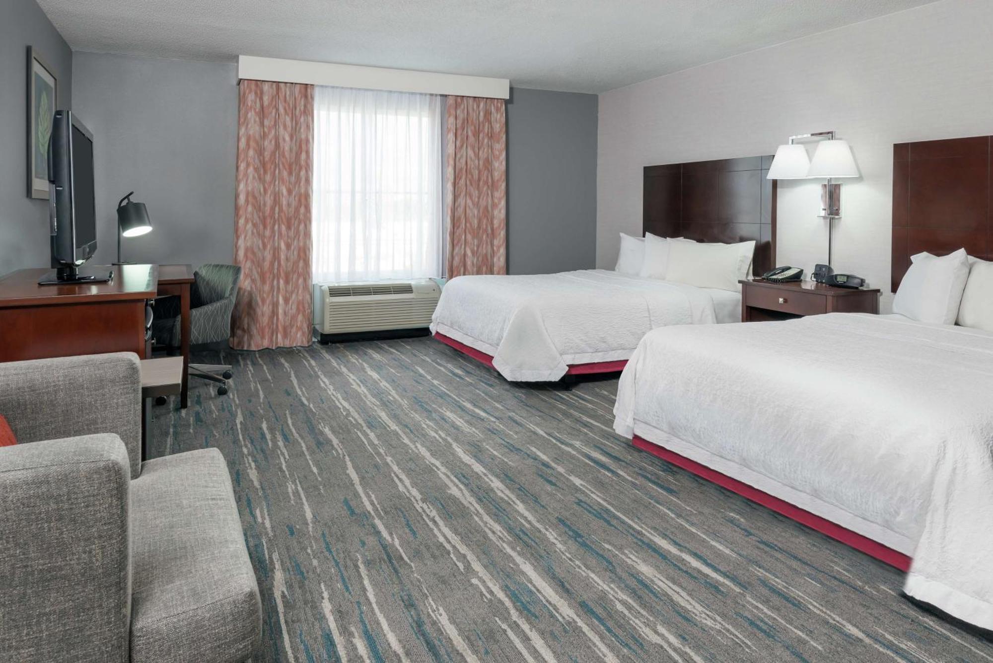 Queen Room Two Queen Beds Mobility Access or Non-Smoking