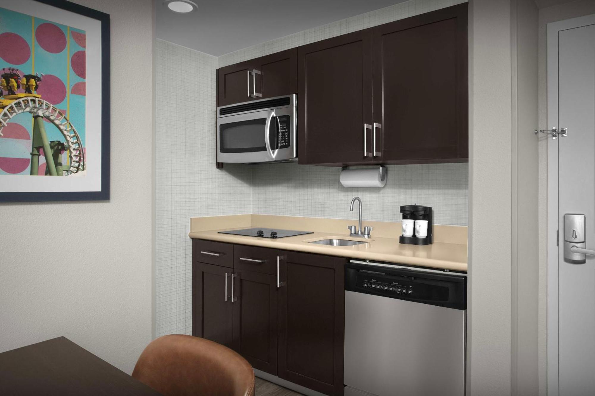 One-Bedroom King Suite Non-Smoking