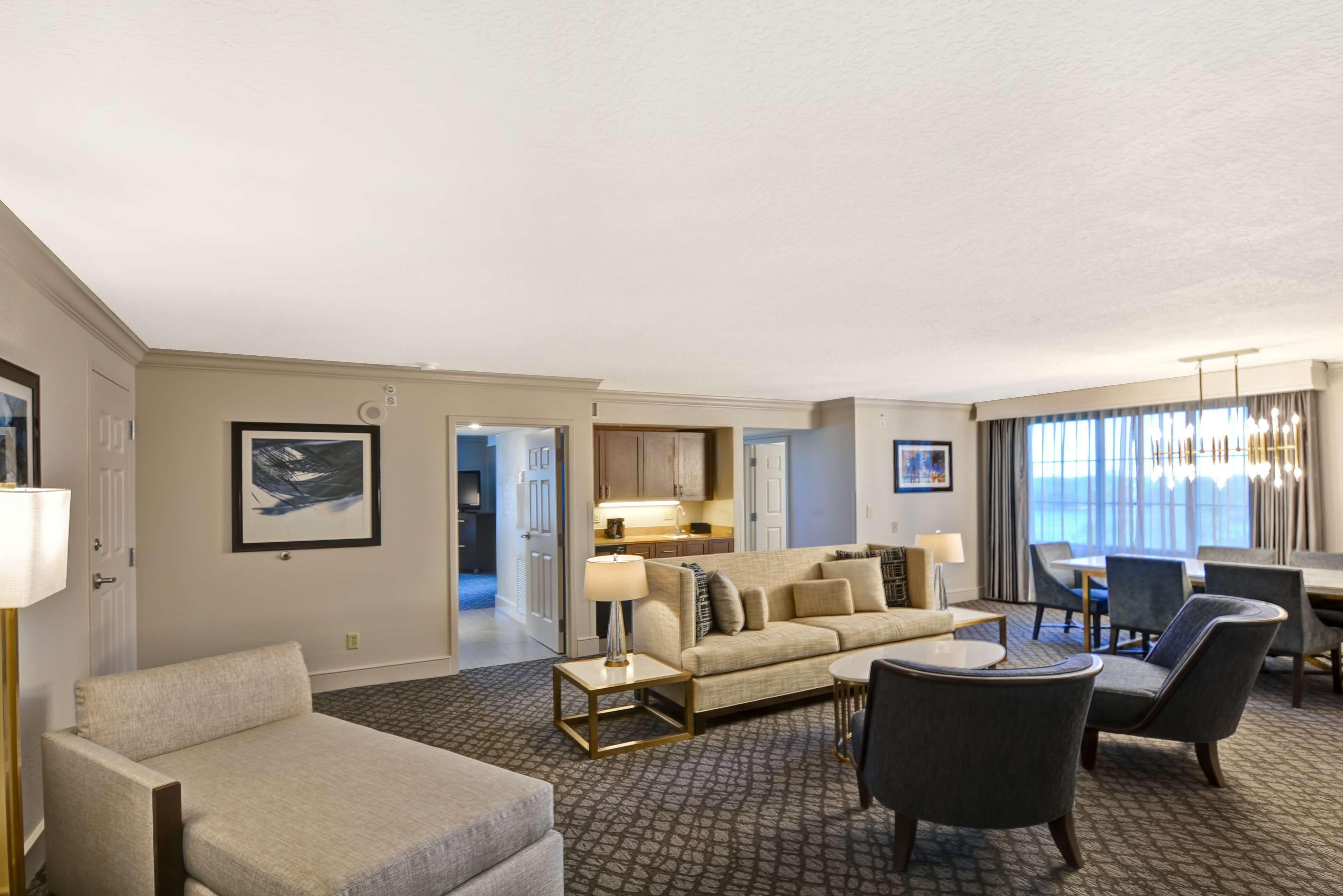 Presidential Suite Non-Smoking