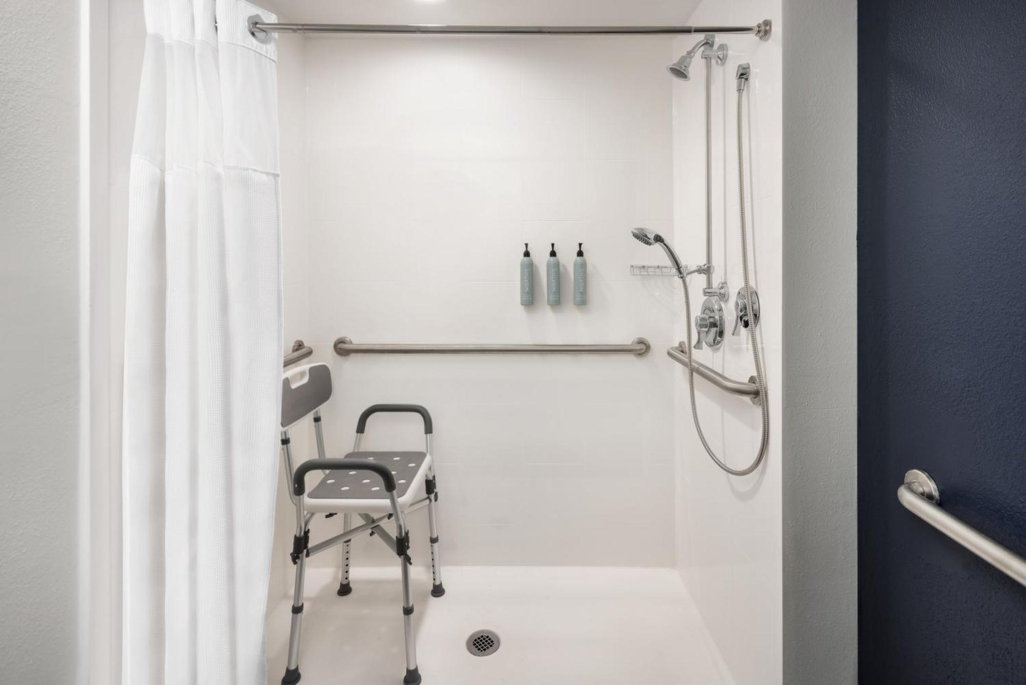 Queen Room Two Queen Beds Roll Shower City View Mobility Hearing Accessible