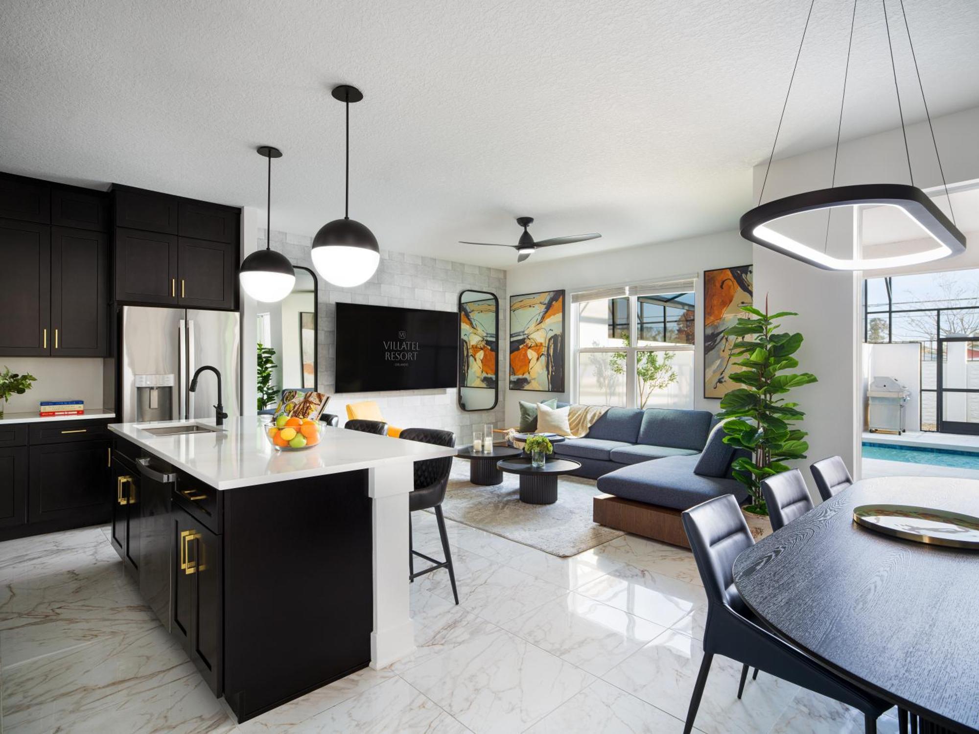 4 Bedroom Townhome Private Pool & Kitchen,1774326826:JPEG