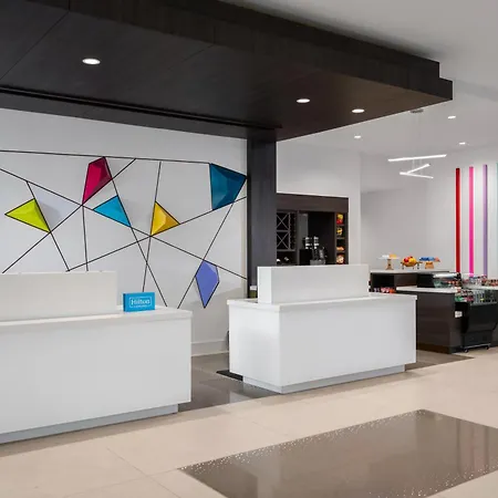 Hilton Garden Inn Millenia Near Universal Orlando Resort-3